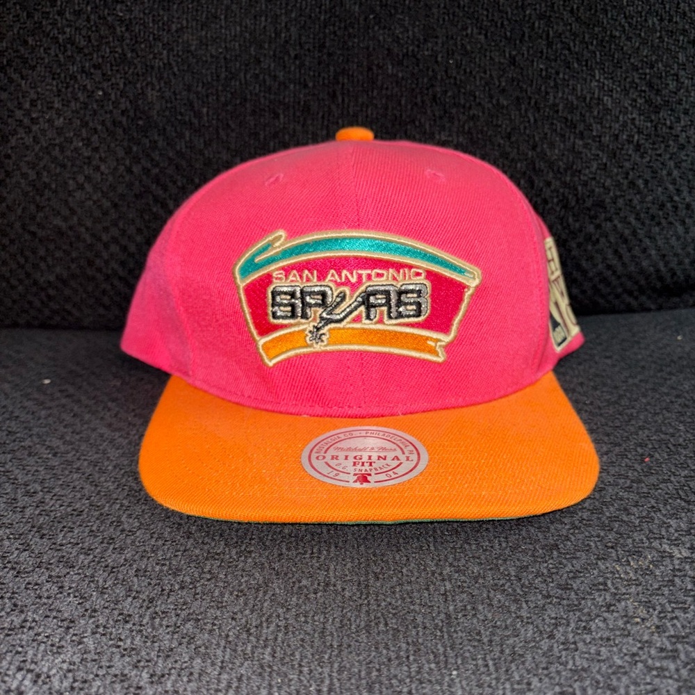 Mitchell & Ness San Antonio Spurs SnapBack hat